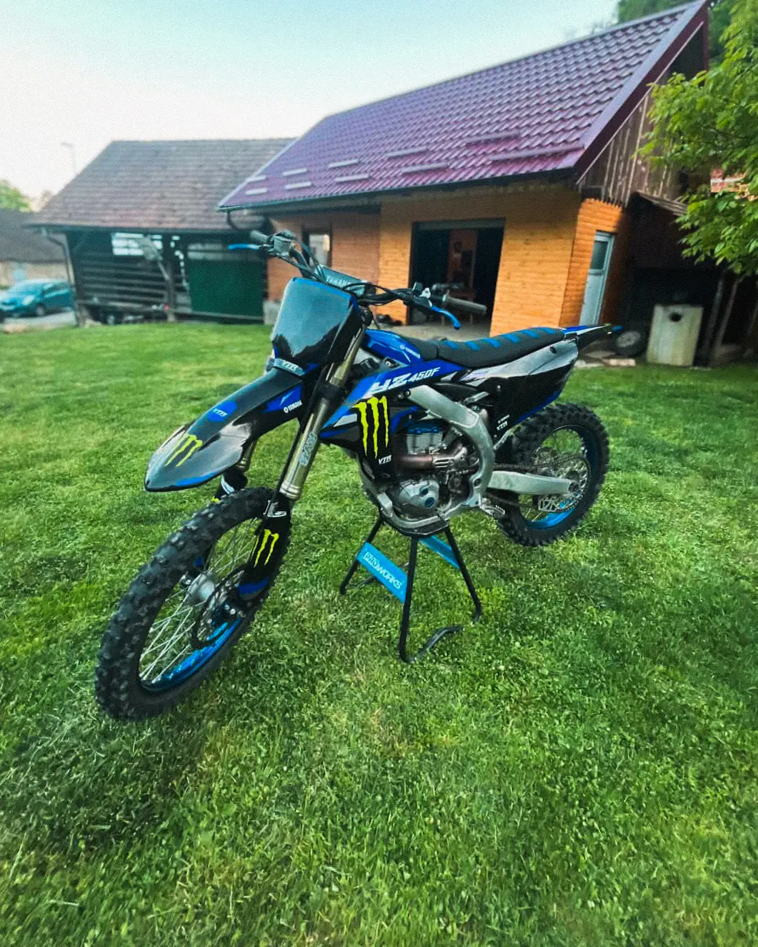 Yamaha YZ 450F — Star Yamaha Monster Energy replica graphics kit by VTR Graphics